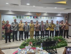 Bupati PALUTA Ikuti Rapat Koordinasi Dengan KPK dalam Rangka Pembahasan Korupsi di Wilayah I