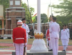 Pemerintah Paluta Laksanakan Penurunan Bendera, di HUT ke 80 Halaman Kantor Bupati Berjalan Lancar