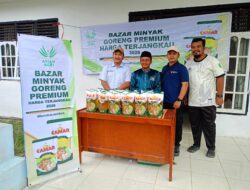 Bazar Minyak Goreng Premium Harga Terjangkau dari PT RAU Asian Agri di Desa Kotipo Pura: Membantu Masyarakat Penuhi Kebutuhan Pokok