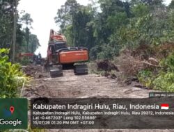 Puluhan Alat Berat PT SBP Kembali Beroperasi di Lahan Sengketa Sungai Raya – Sekip Hilir, Warga Minta Polisi Kawal Rekomendasi BAM DPR RI